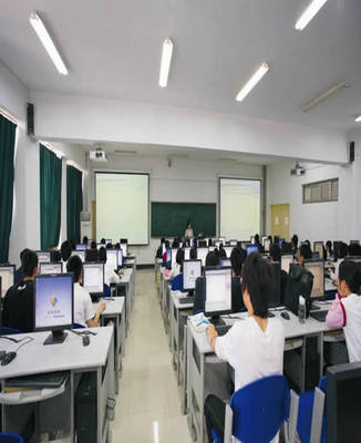 南充郵電工業(yè)學校計算機應用專業(yè)招生簡介 中專+大專雙學歷培養(yǎng)